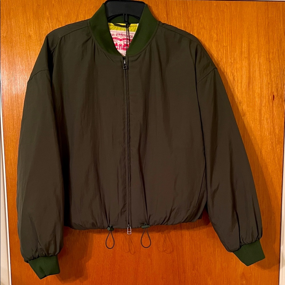 Levi's Short Olive Bomber Jacket w/ Drawstring Bottom Water Repellent MSRP: $148